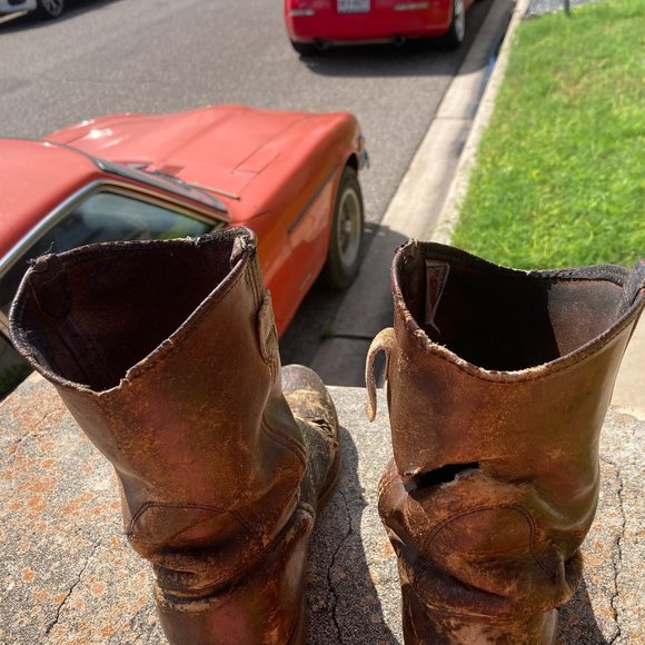 DESTROYED VINTAGE RED WIND BOOTS 8.5-9 - Picture 4 of 5
